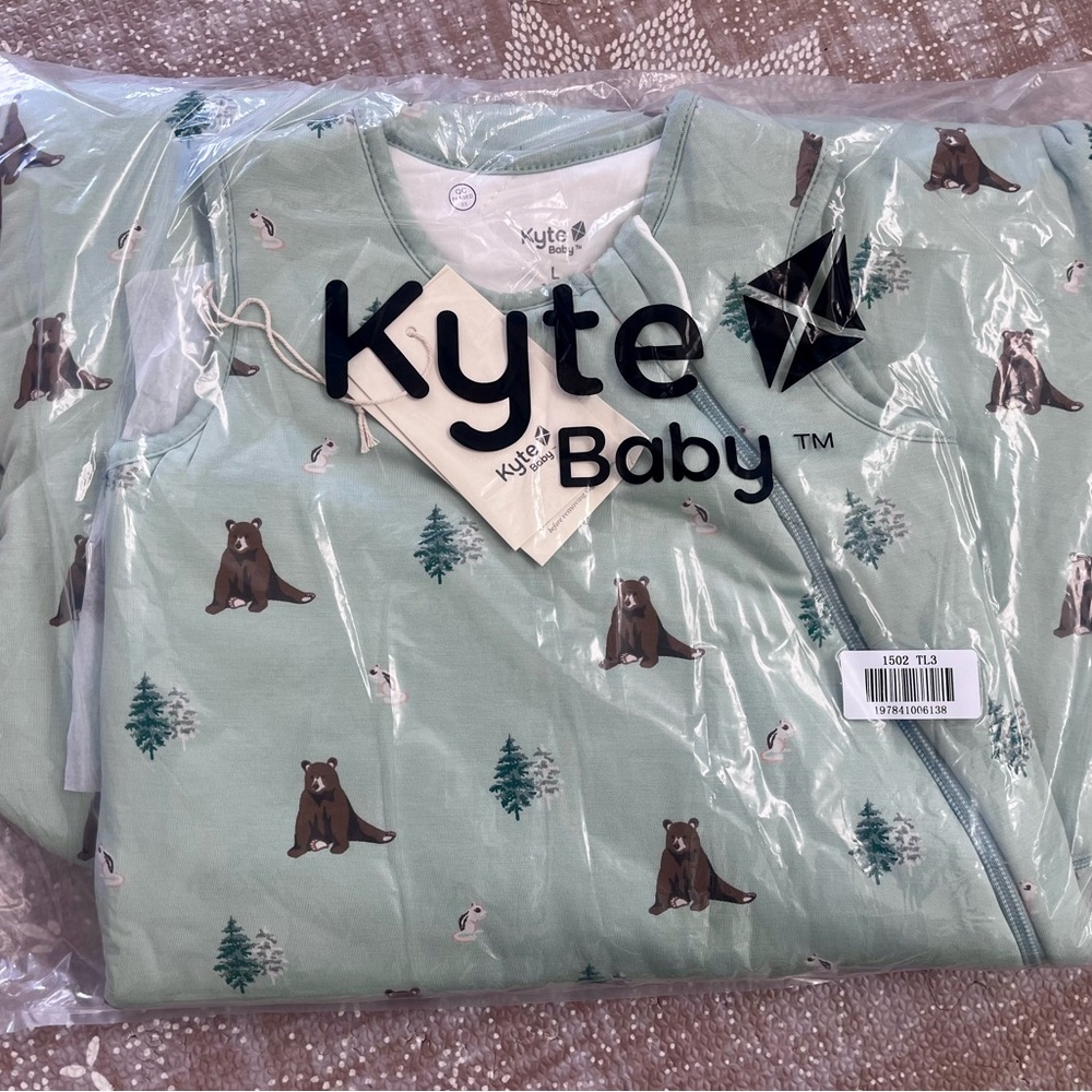 New with tags Kyte Baby Sleep Bag in Trail 2.5 TOG size Large